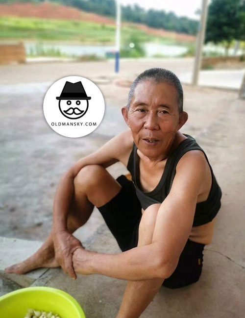 OLDMANSKY-165734