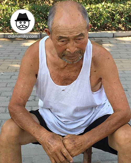 OLDMANSKY-000211