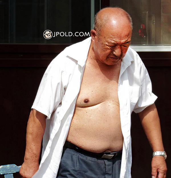 Two fat old men wore white shirt went to park - OLDMANSKY