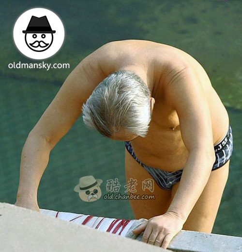 Silver white hair swimming old man got out of water